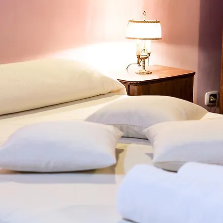 Capocci Holiday Tatil Evi